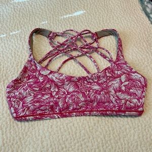 Lululemon Free To Be Bra